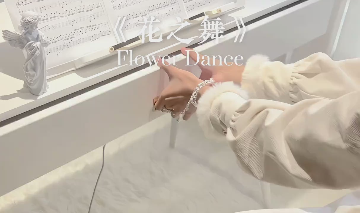 BETSY | Synthetic wood desk Piano Series: Model B365 – BETSY PIANO